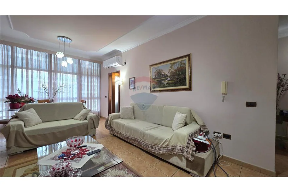 Vlore, shitet apartament 2+1 Kati 6, 138 m² 226.000 € (Blv. Ismail Qemali,Skele, Vlore)