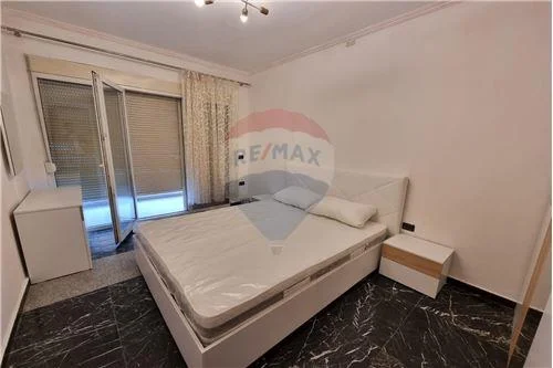 Tirane, jepet me qera apartament 1+1 , 78 m² 450 € (Kodra e Diellit, Shqipëri)