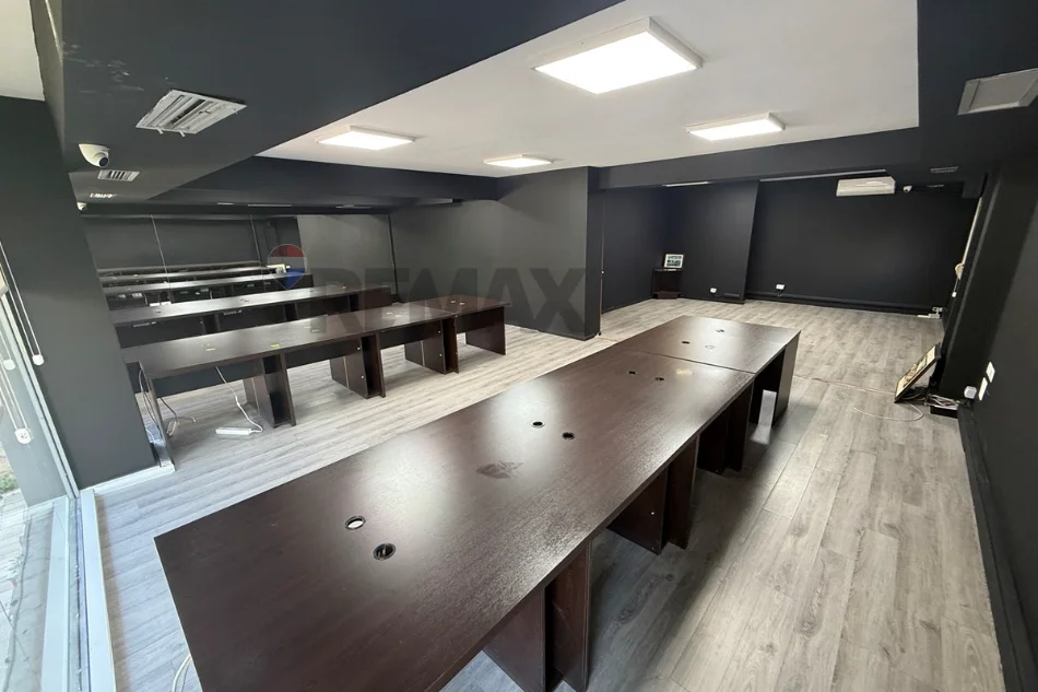 Tirane, jepet me qera , 174 m² 3.200 € 