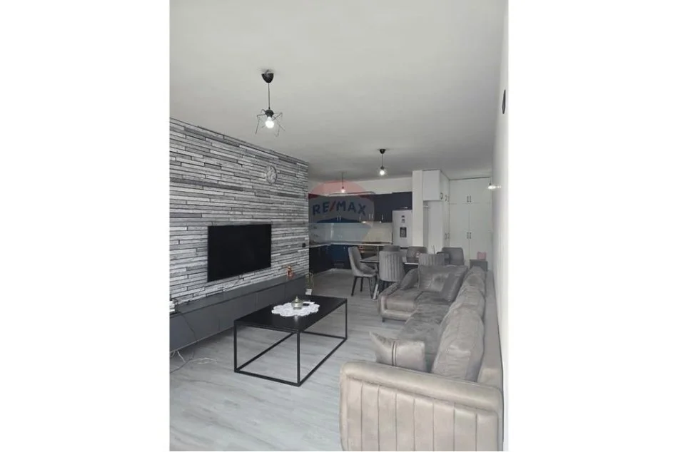 Tirane, shitet apartament 1+1 Kati 7, 80 m² 128.000 € (Rruga Mikel Maruli, Tiranë)