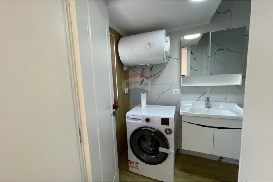 Tirane, shitet apartament , 30 m² 98.000 € 