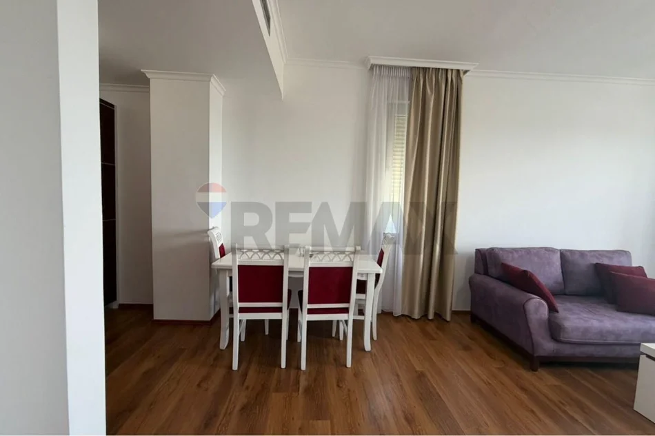Tirane, shitet apartament 2+1+Ballkon Kati 3, 84 m² (FARKE)