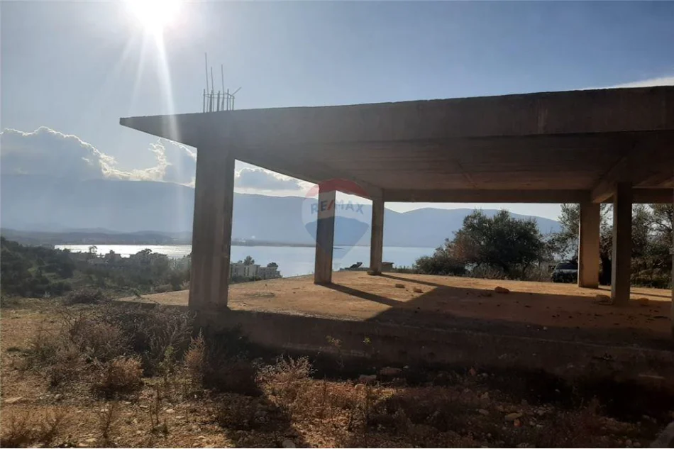 Radhime - Orikum, shitet shtepi 2+1+Ballkon Kati 1, 1.000 m² 250.000 € (Radhime, Vlore)
