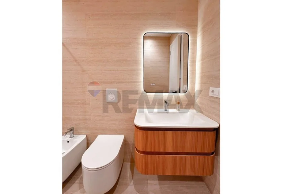 Tirane, shitet apartament 1+1 Kati 1, 51 m² 