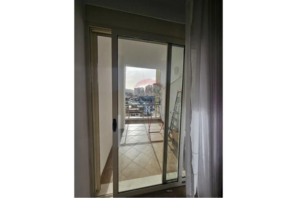 Shqiperi, jepet me qera apartament 2+1+Ballkon , 110 m² 600 € (Teodor Keko)