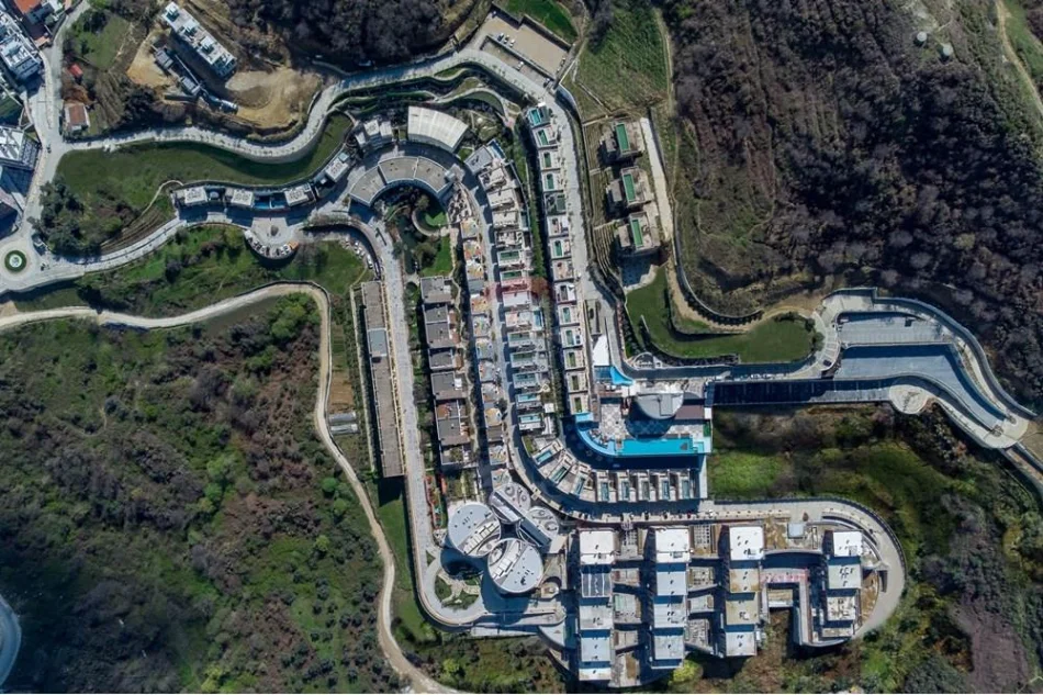 Tirane, shitet apartament , 95 m² 155.000 € 