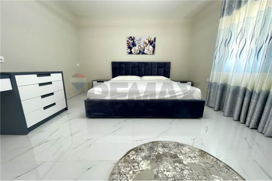 Tirane, jepet me qera apartament , 110 m² 800 € 