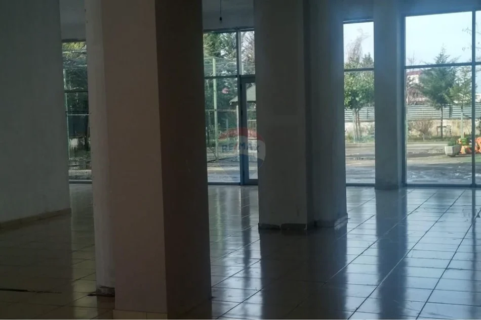 Tirane, shitet , 190 m² 680.451 € 