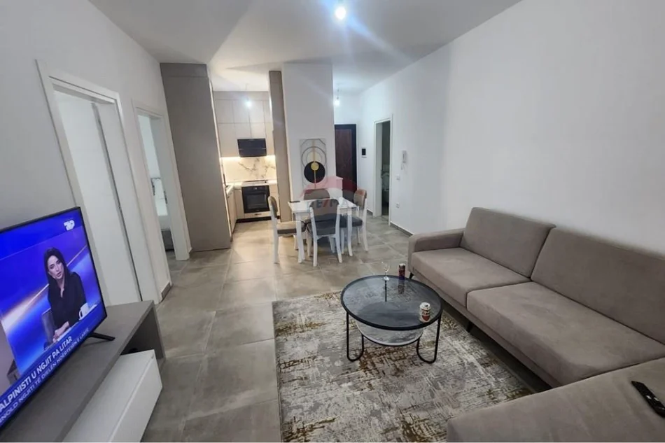 Tirane, shitet apartament 2+1 , 84 m² 155.000 € (paskuqan)