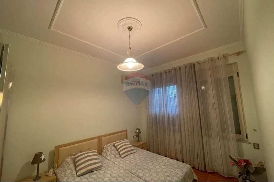 Tirane, jepet me qera apartament , 60 m² 620 € 