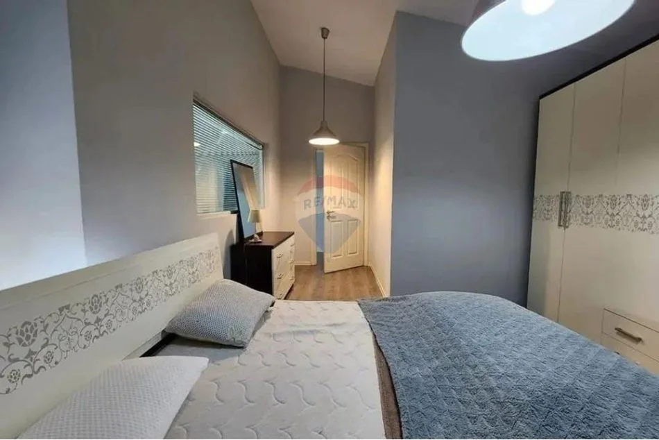 Tirane, shitet apartament duplex 2+1+Ballkon Kati 5, 106 m² 235.000 € (Kodra e Diellit 1)