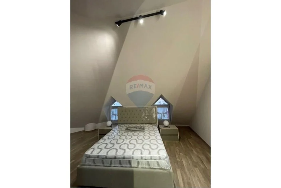 Tirane, jepet me qera apartament 3+1 Kati 3, 148 m² 900 € (Rruga Dalip Topi)  ID: 530581008-33