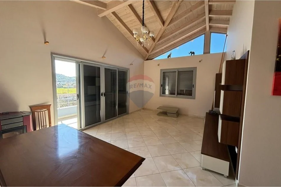 Vlore, shitet Vile 3 Katshe Kati 3, 150.000 € (Llakatunde, Shushice, Vlore)