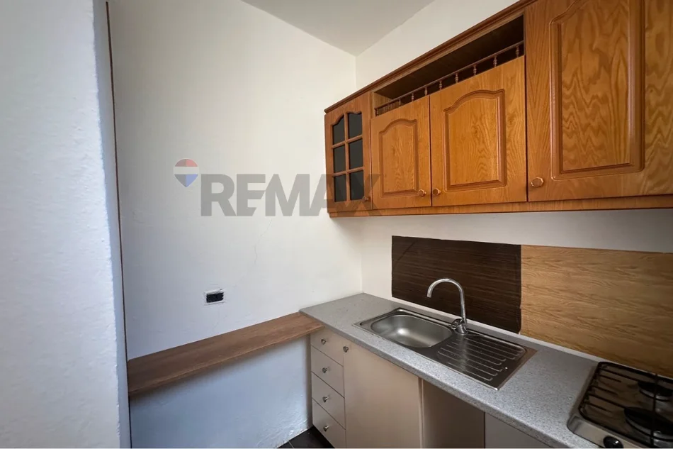 Tirane, jepet me qera apartament , 60 m² 700 € 
