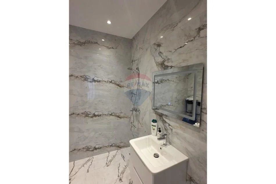 Tirane, shitet apartament 2+1 Kati 3, 98 m² 155.000 € (Univers City, Tiranë(ID: 530561005-16)