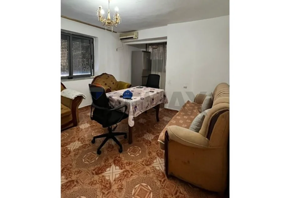 Tirane, shitet apartament 1+1 Kati 3, 52 m² 115.000 € 