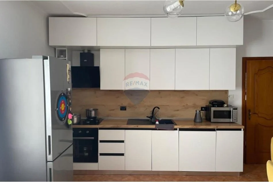 Tirane, shitet shtepi 1+1 Kati 1, 322 m² 250.000 € (Sauk i Ri, Tiranë(ID: 530281030-929)