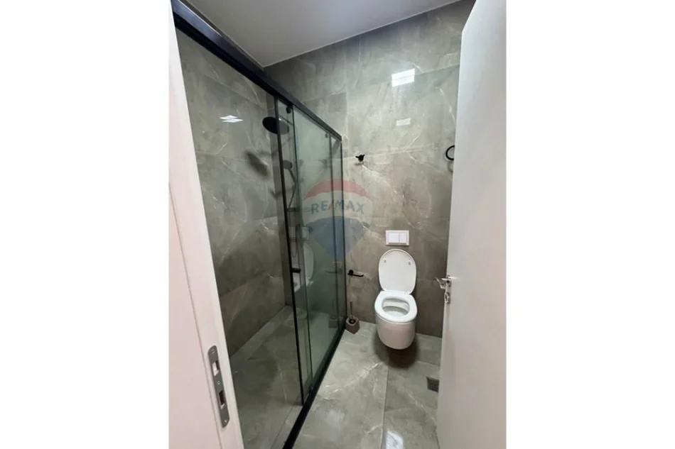 Tirane, jepet me qera apartament Kati 3, 92 m² 550 € (Casa Italia)