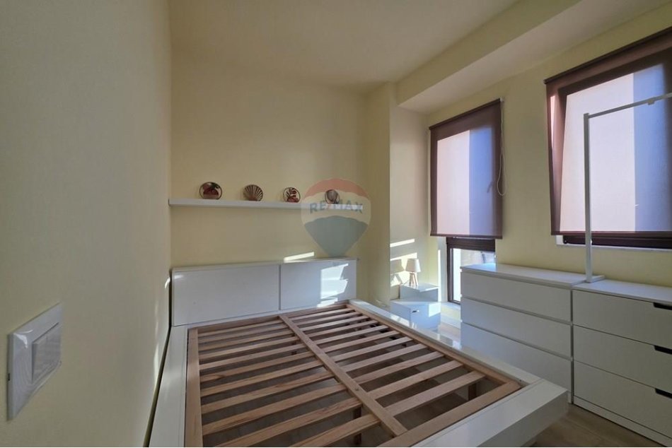 Tirane, jap me qera garsonier 1+1 Kati 2, 46 m² 680 € (Rruga Besim Imami, Rezidenca Gardenia)