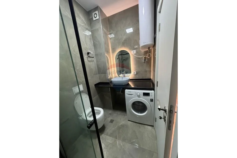 Tirane, jepet me qera apartament Kati 3, 92 m² 550 € (Casa Italia)