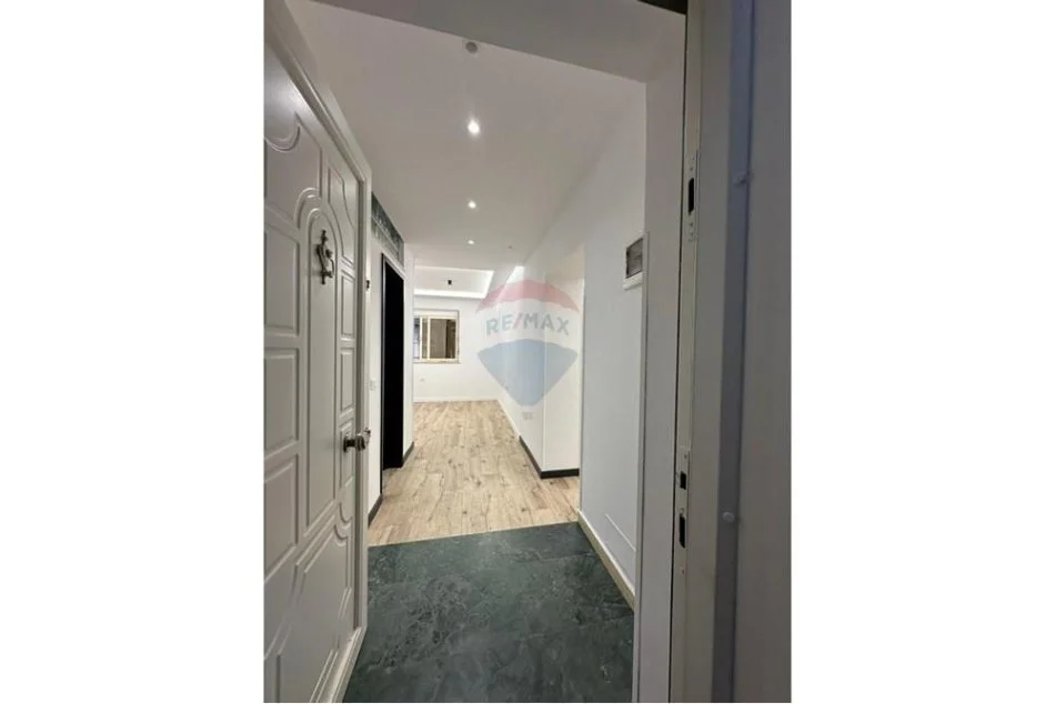 Tirane, shitet 1+1 , 62 m² 158.000 € 