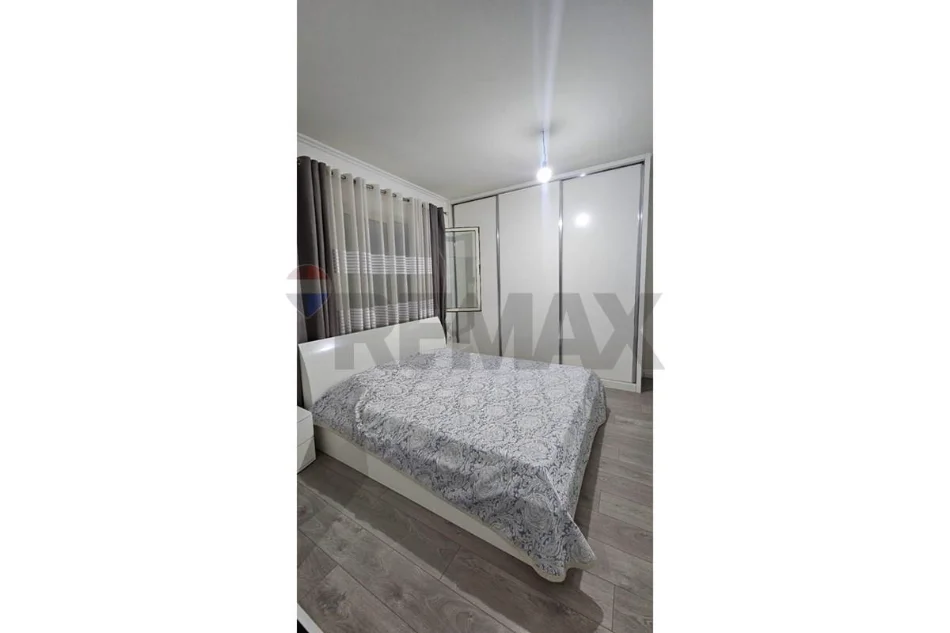 Tirane, jepet me qera apartament , 641 € 