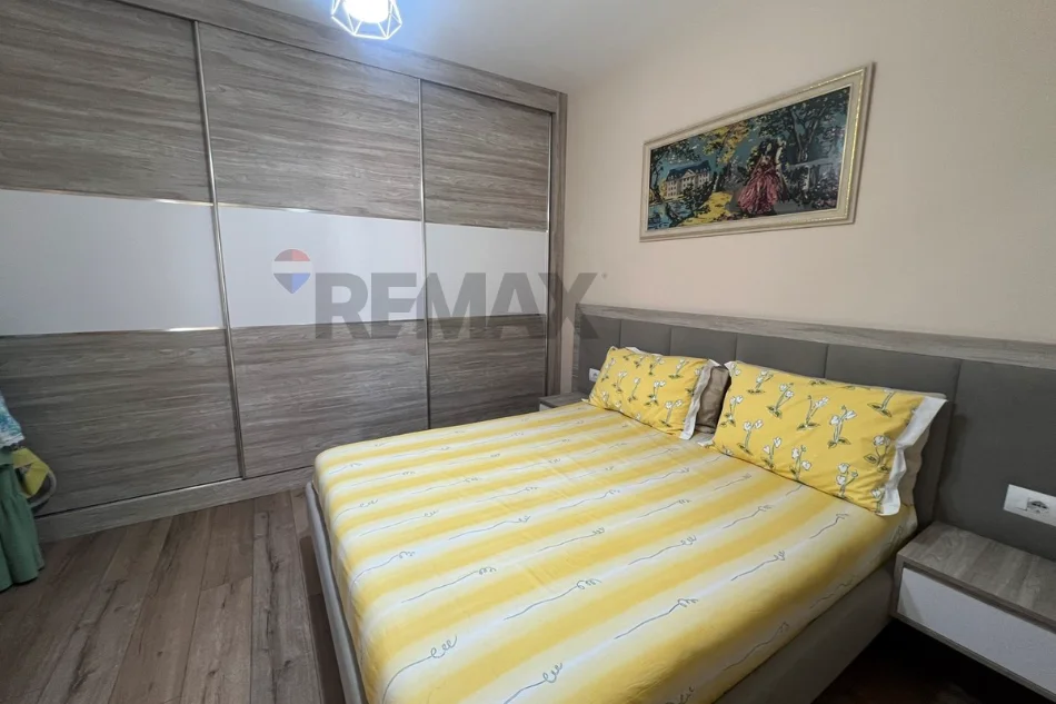 Vlore, shitet apartament 2+1+Ballkon Kati 8, 67 m² 124.500 € (Rruga Sadik Zotaj, Vlore)