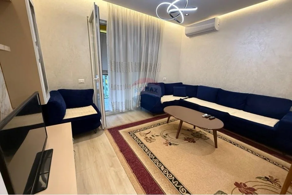 Tirane, jepet me qera 2+1 , 90 m² 600 € (Grand Gallery - Grand Galery Rezidence, Yzberisht, Tiranë)