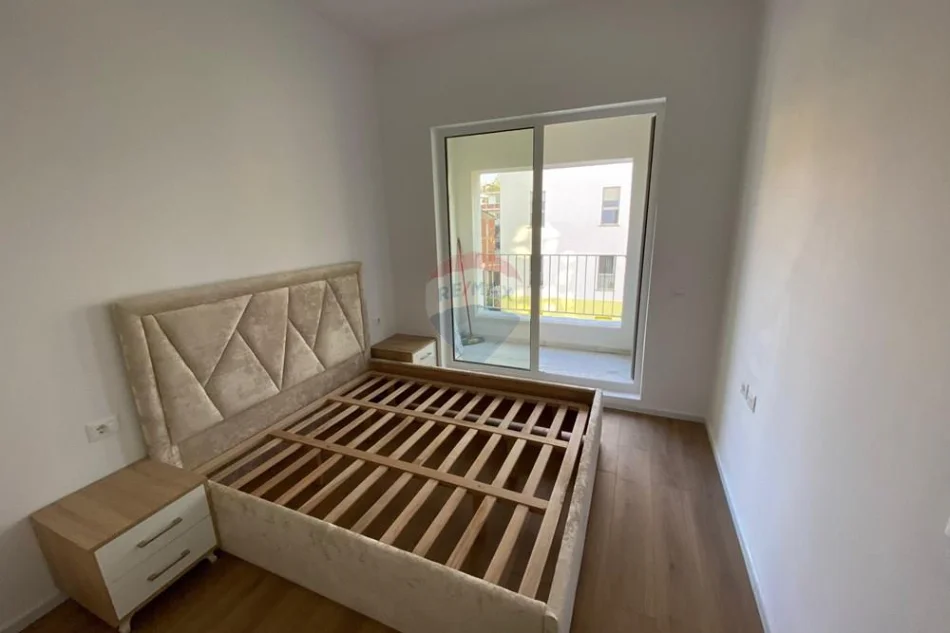Tirane, jepet me qera apartament 1+1 Kati 4, 53 m² 450 € (Pasho Hysa)