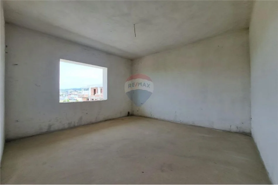 Vlore, shitet Vile 3 Katshe Kati 3, 278 m² 195.000 € (Rruga Dervish Hekali, Vlorë)