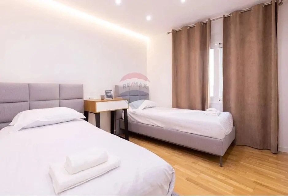 Tirane, shitet apartament 2+1 Kati 2, 105 m² 260.000 € (Zogu i Zi ID: 530291003-389)