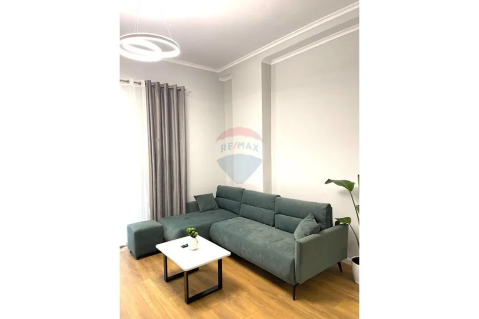 Shqiperi, shitet apartament 1+1+Ballkon Kati 2, 69 m² 113.000 € (Fresk)