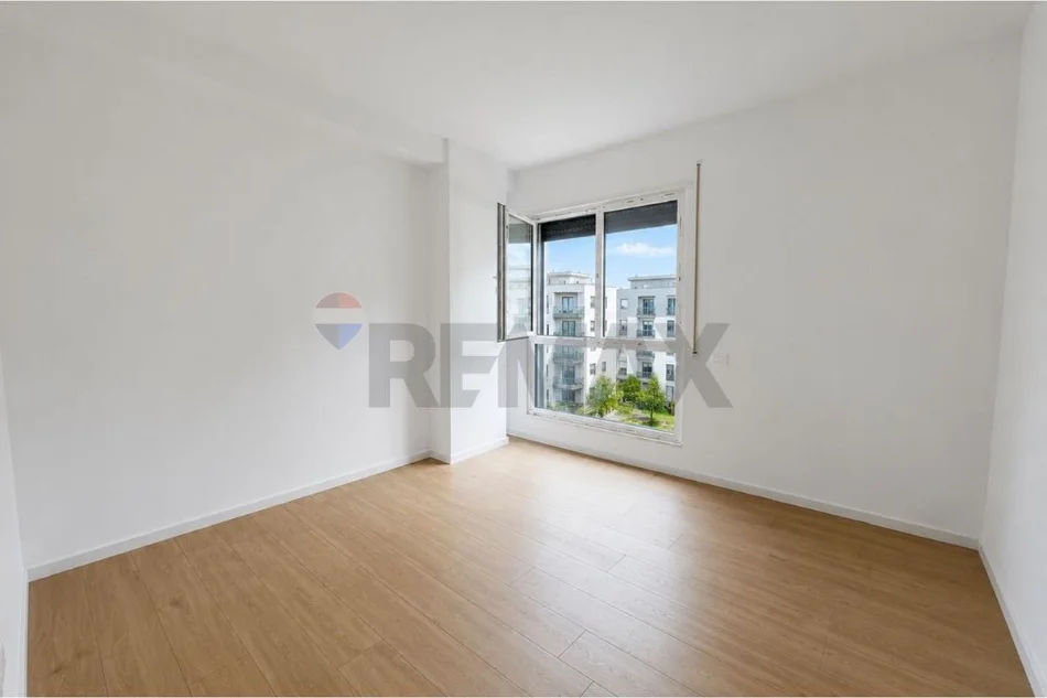 Tirane, shitet apartament 2+1 , 92 m² 156.000 € 