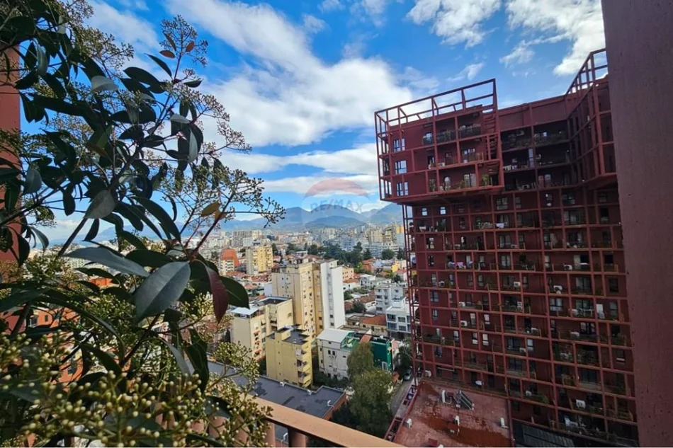Tirane, jepet me qera apartament , 74 m² 900 € 