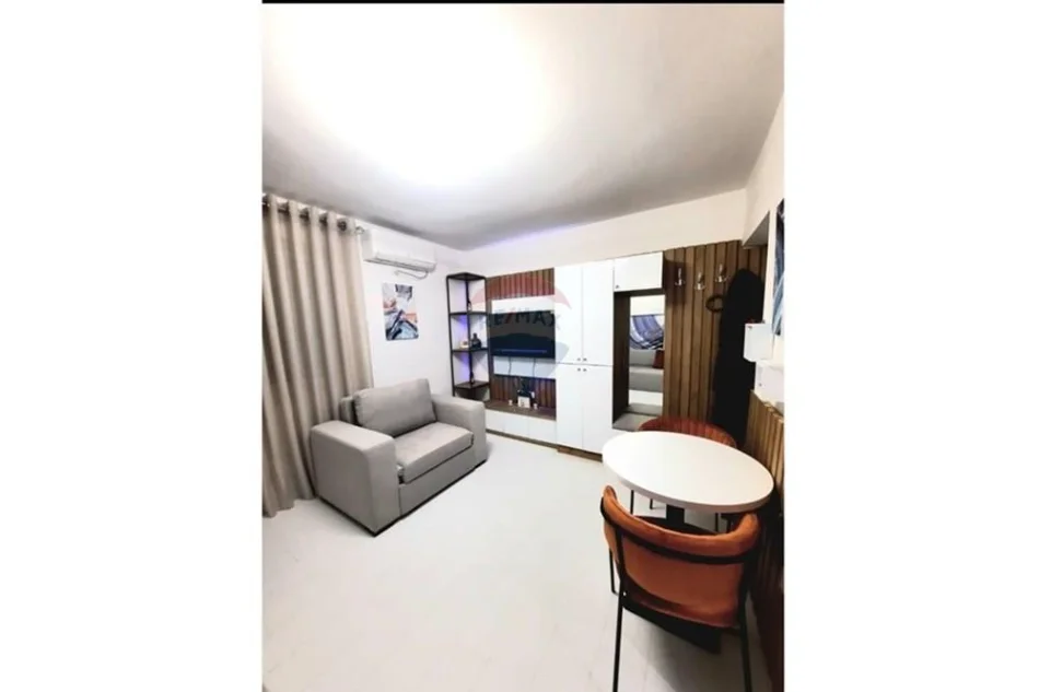 Tirane, shitet 1+1 Kati 2, 35 m² 84.000 € (Ali demi)