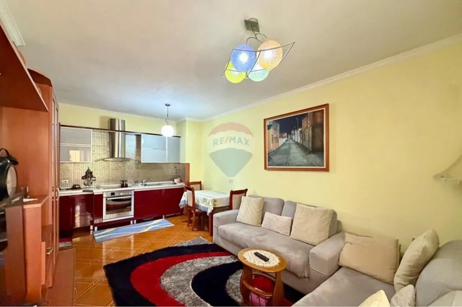 Tirane, shitet apartament 2+1 Kati 7, 75 m² 220.000 € (Komuna Parisit(ID: 530411001-1355))