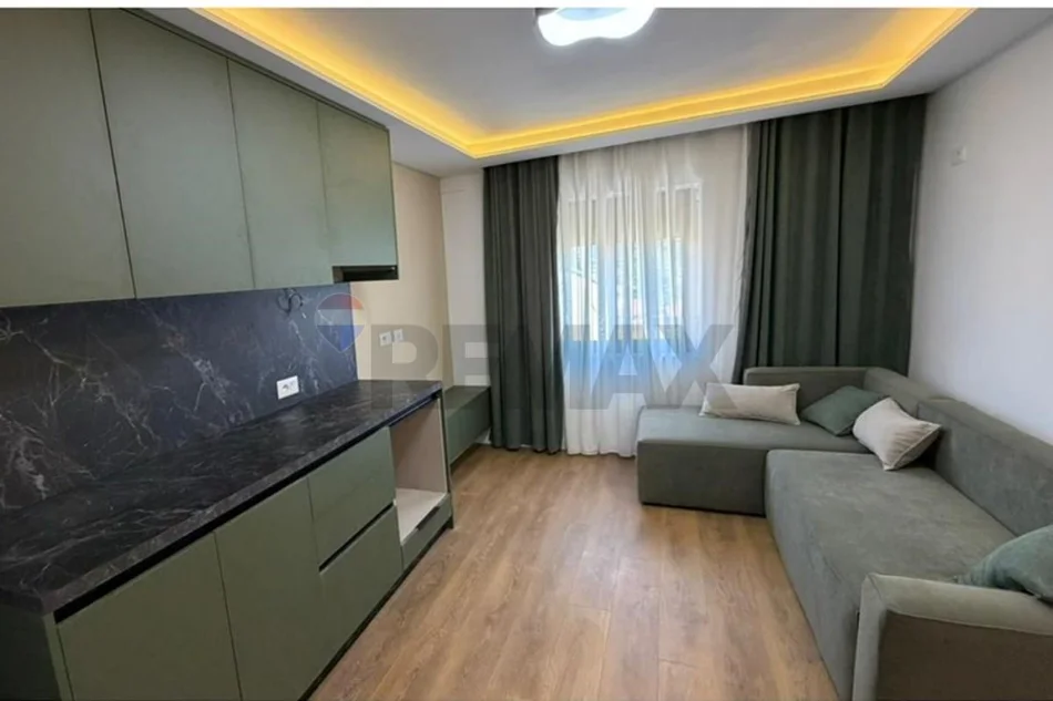 Tirane, shitet apartament 3+1+Aneks+Ballkon Kati 5, 124 m² 327.000 € (blloku ambasadave)