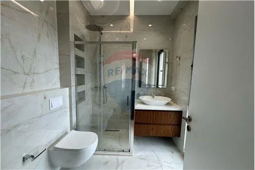 Super apartament 2+1 per qira te Casa Italia