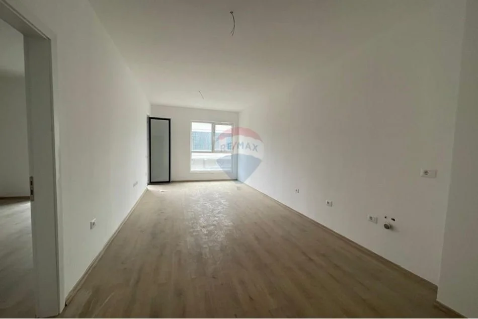 Tirane, shitet apartament 1+1+Ballkon , 76 m² 90.600 € 