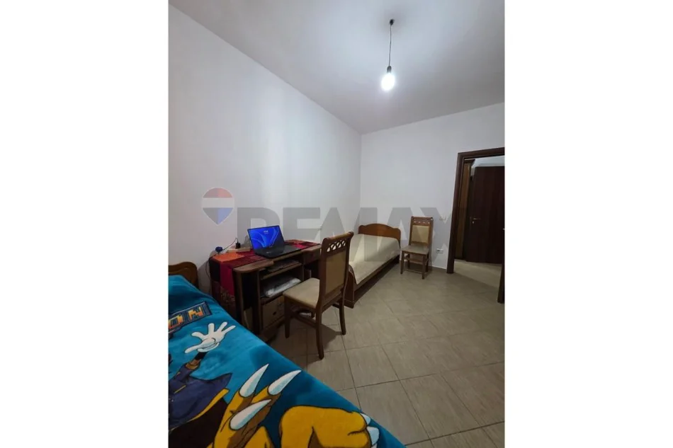 Tirane, shitet apartament , 107 m² 136.000 € 