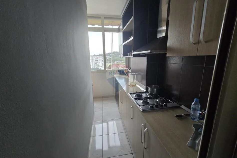 Tirane, shitet apartament 2+1 , 103 m² 160.000 € (astir)