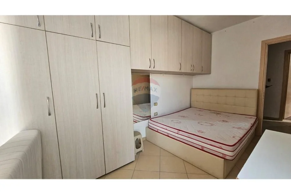 Tirane, shitet apartament 1+1 Kati 8, 47 m² 73.000 €