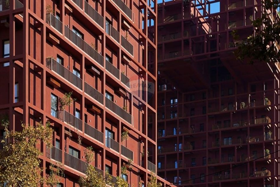 Tirane, jepet me qera zyre , 159 m² 1.500 € 