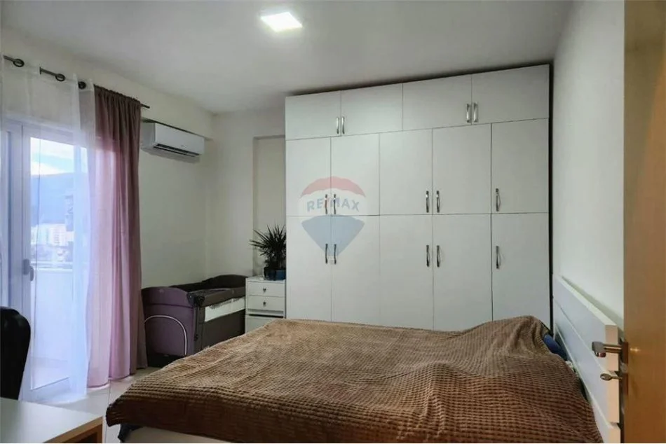 Vlore, shitet apartament 1+1 Kati 9, 84 m² 122.000 € (Albano&amp;Romina,Vlore)