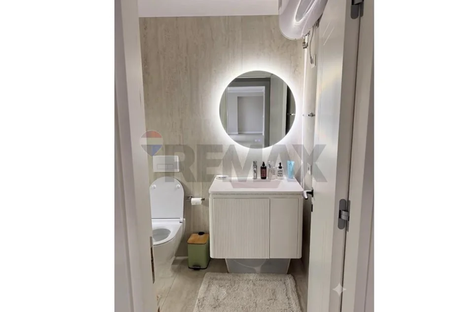 Tirane, jepet me qera apartament 1+1 Kati 2, 65 m² (Liqeni i Thate)
