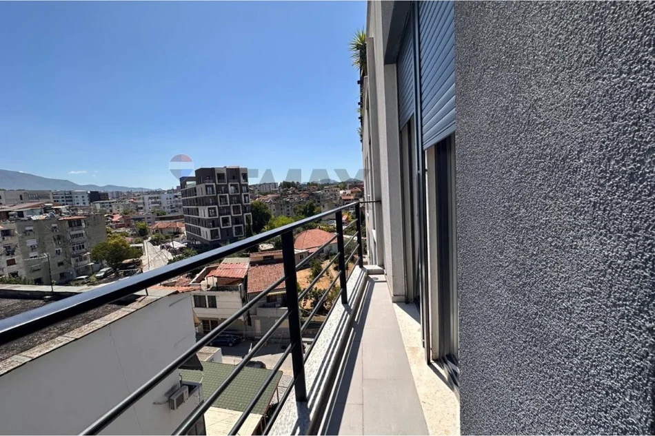 Tirane, shitet apartament , 122 m² 350.000 € 