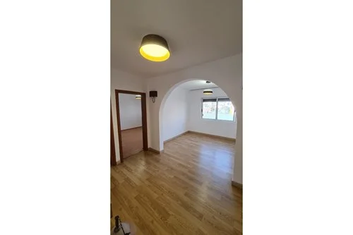 Tirane, shitet apartament 3+1+Aneks Kati 4, 95 m² 145.000 € (4 Deshmoret)