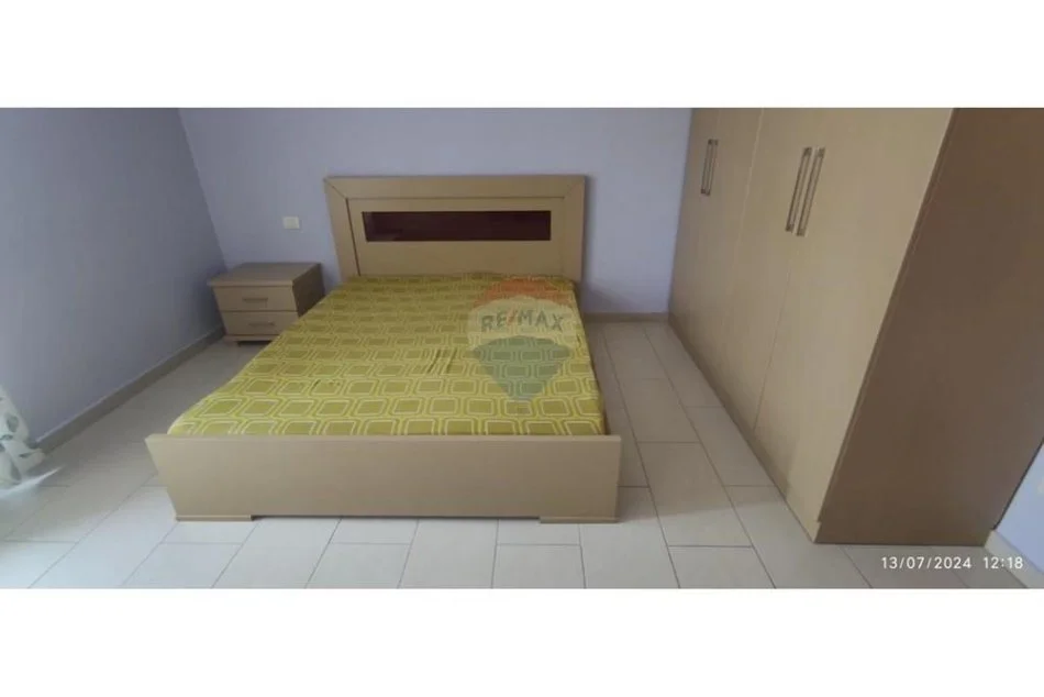 Tirane, jepet me qera apartament 2+1+Ballkon , 100 m² 600 € 