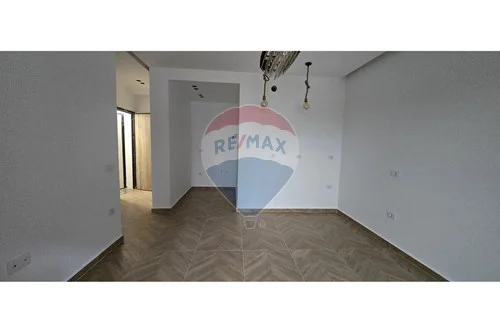 Shqiperi, shitet apartament 2+1 , 134 m² 250.000 € 