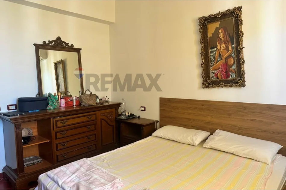 Radhime - Orikum, shitet apartament 1+1+Ballkon Kati 6, 110 m² 110.000 € (Orikum, Vlore)